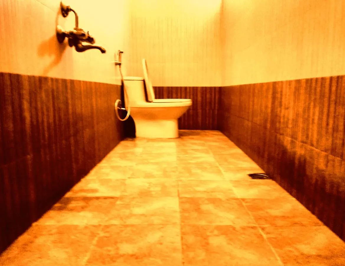 Hotel Royal Nest Vandiperiyar
