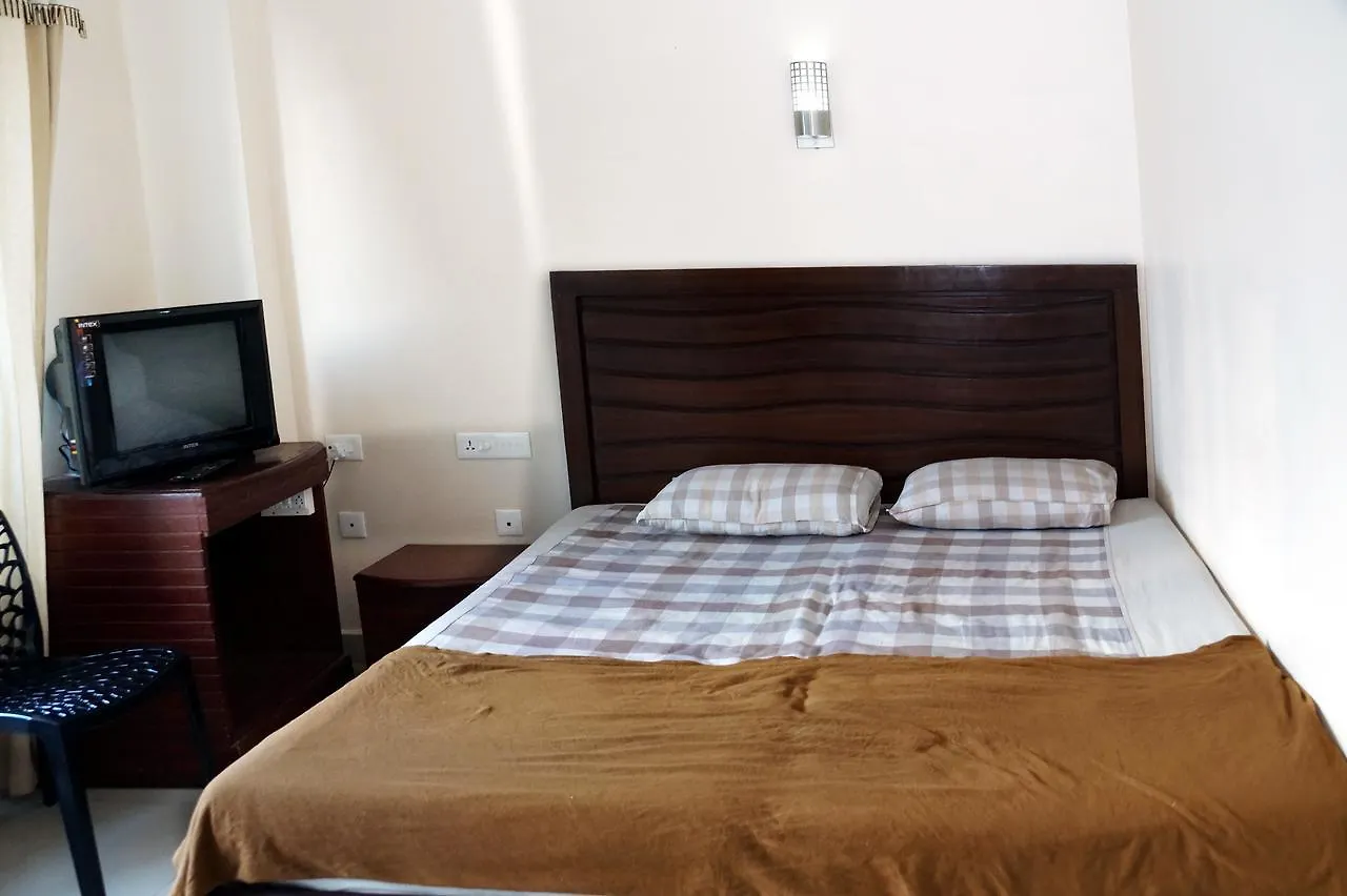 Hotel Royal Nest Vandiperiyar 3*,  India