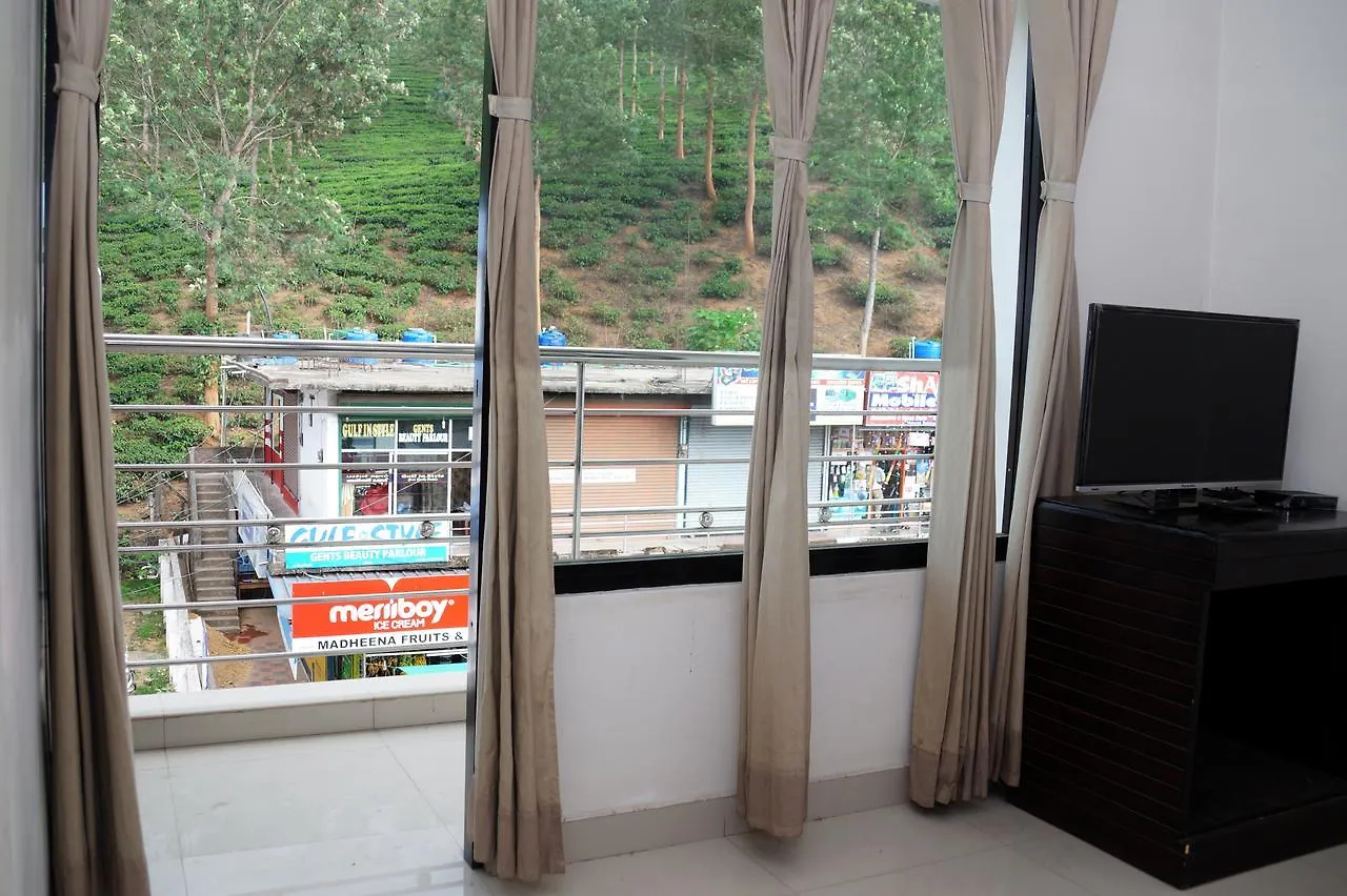 Hotel Royal Nest Vandiperiyar